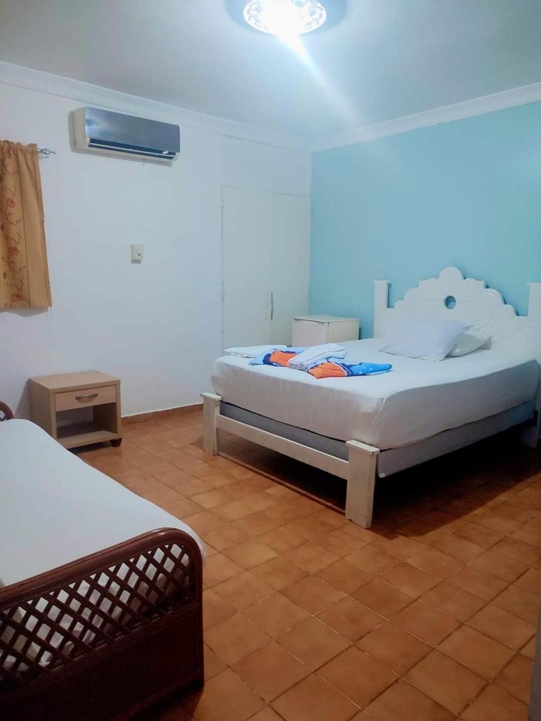 Hotel Kevin 普拉塔港 外观 照片
